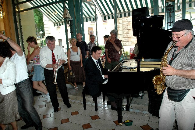 min 2007 05 25 jazz source 222